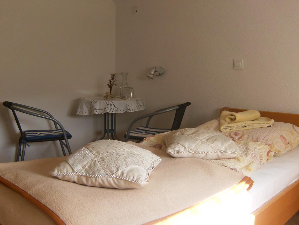 House Drakulic Hotel Korenica Bagian luar foto