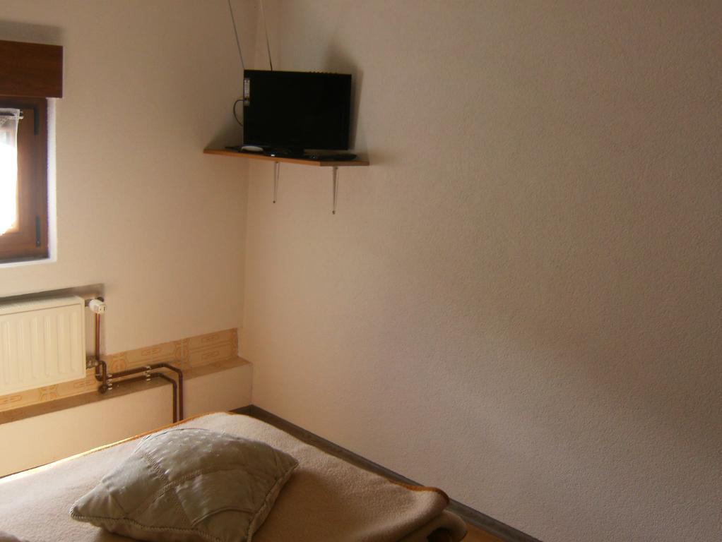 House Drakulic Hotel Korenica Bagian luar foto